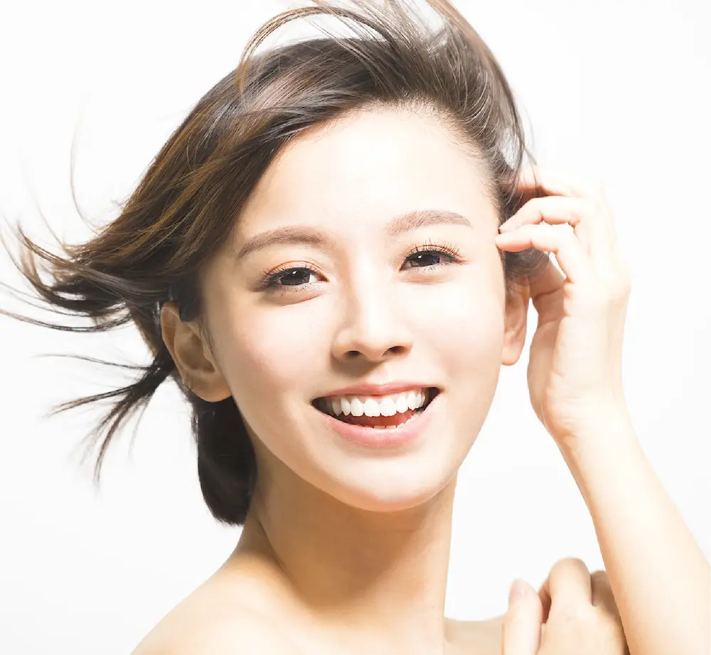 セラミック矯正とは | 東京・港区の歯医者